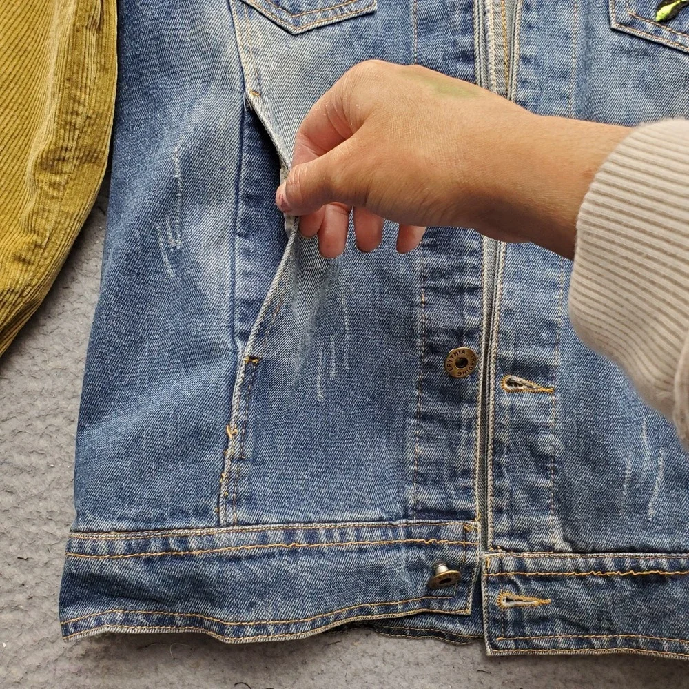Erythia Trading Color Den Upcycle Alien Jacket Unisex M Multi‎ Corduroy Sleeve